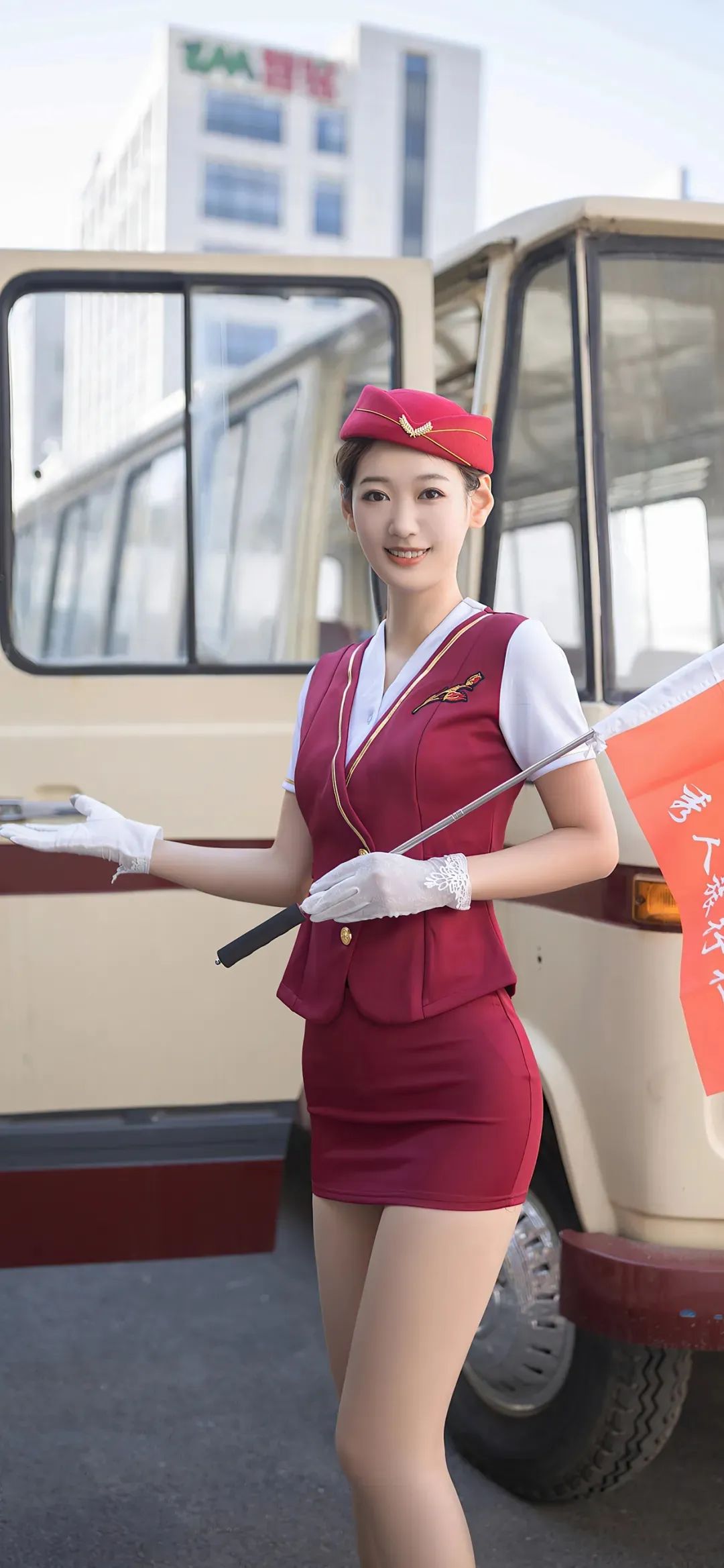 极品身材空姐欢迎您手机壁纸
