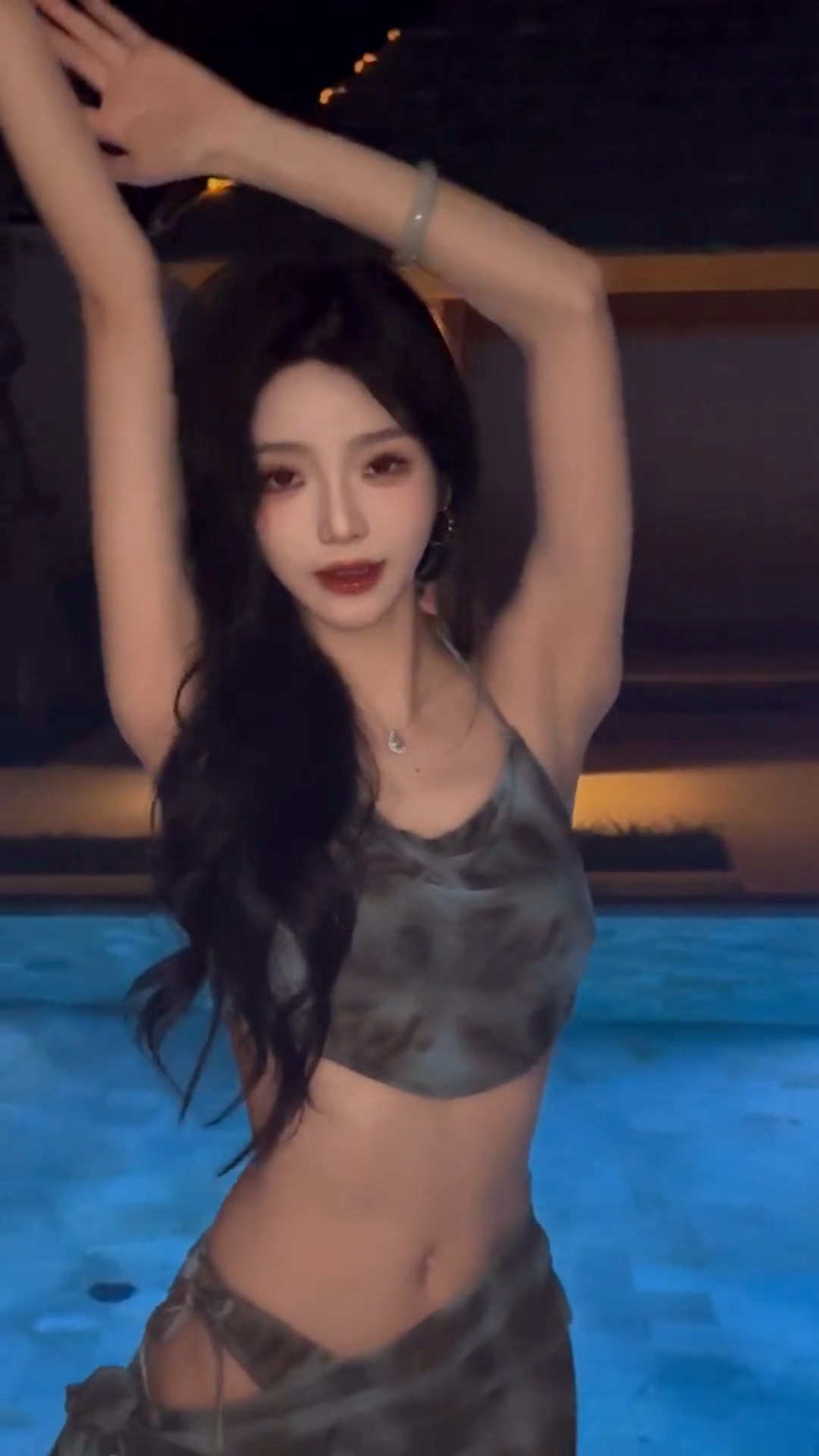 网红美女动态手机壁纸，小姐姐live锁屏实况