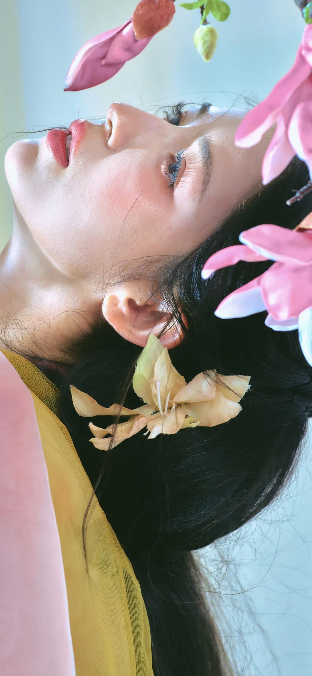 哈妮克孜古风写真手机壁纸