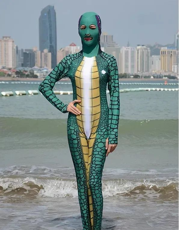 千万别让男友给你挑泳衣