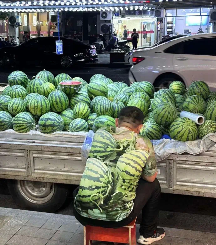 大哥真是干一行爱一行啊