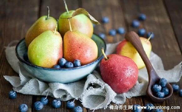退烧最好的三种水果,味道酸甜的水果抵抗病菌/清热降火