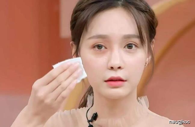 30岁沈梦辰现场卸妆,又一次“惊艳全场”,网友:以前低估她了