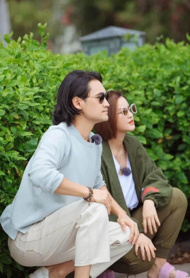 袁弘张歆艺又上夫妻档！张歆艺瘦身太难好圆润，袁弘留长发变娘了