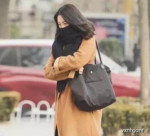 剁手就要剁在刀刃上!穿长大衣显矮胖?对不起这个锅大衣不背!