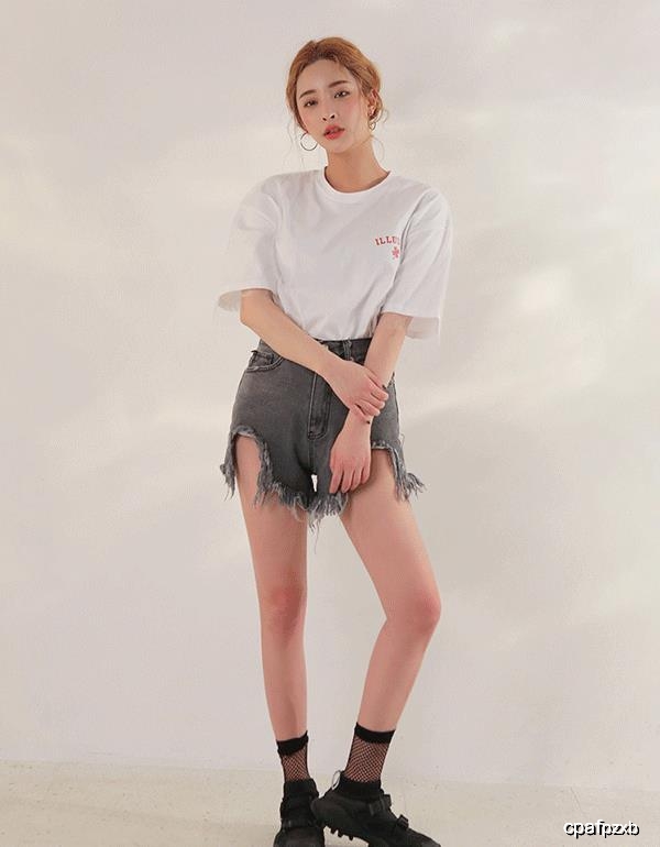 夏日小清新穿搭,时髦精的最爱,甜美减龄又少女