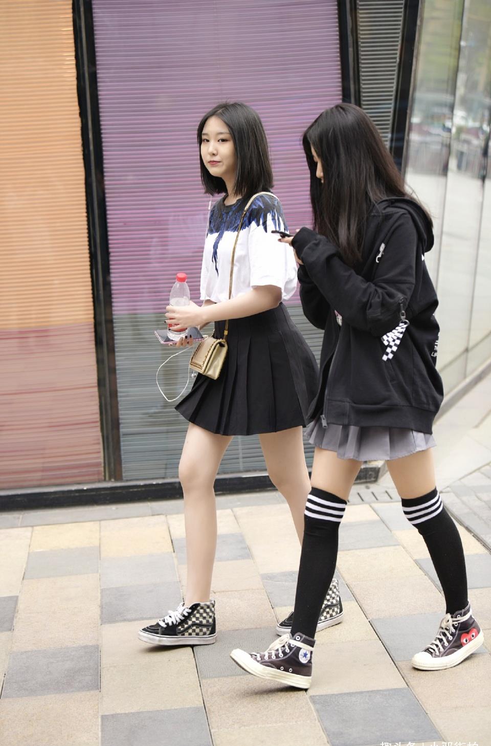 不同年龄性格的女孩,在穿衣搭配风格上也会有所不同