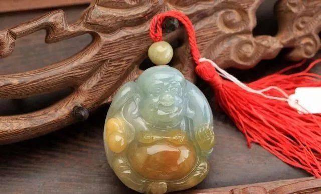心理测试：哪块玉佛令你心动，测出你的孩子是来讨债还是报恩