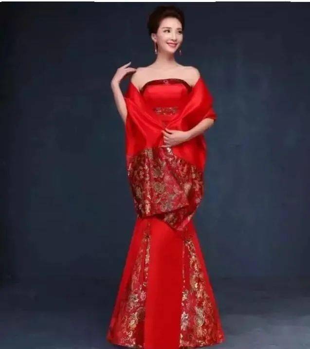 心理测试:假如结婚了,你会选择哪件礼服?测你在几岁结婚哦