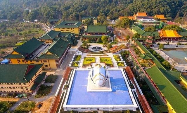我国最纯净的寺庙,禁止一种人入内,不收门票、烧香求佛一律免费